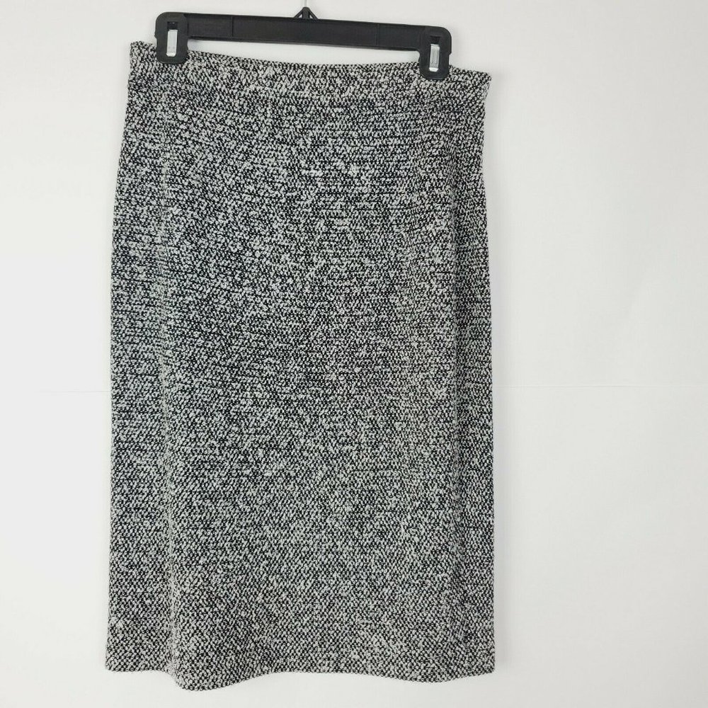 ST. JOHN Black White Soft Tweed Jacket Skirt Set 8 - Picture 4 of 10